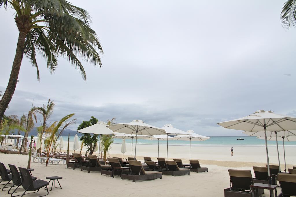 Two Seasons Boracay Resort Balabag  Buitenkant foto